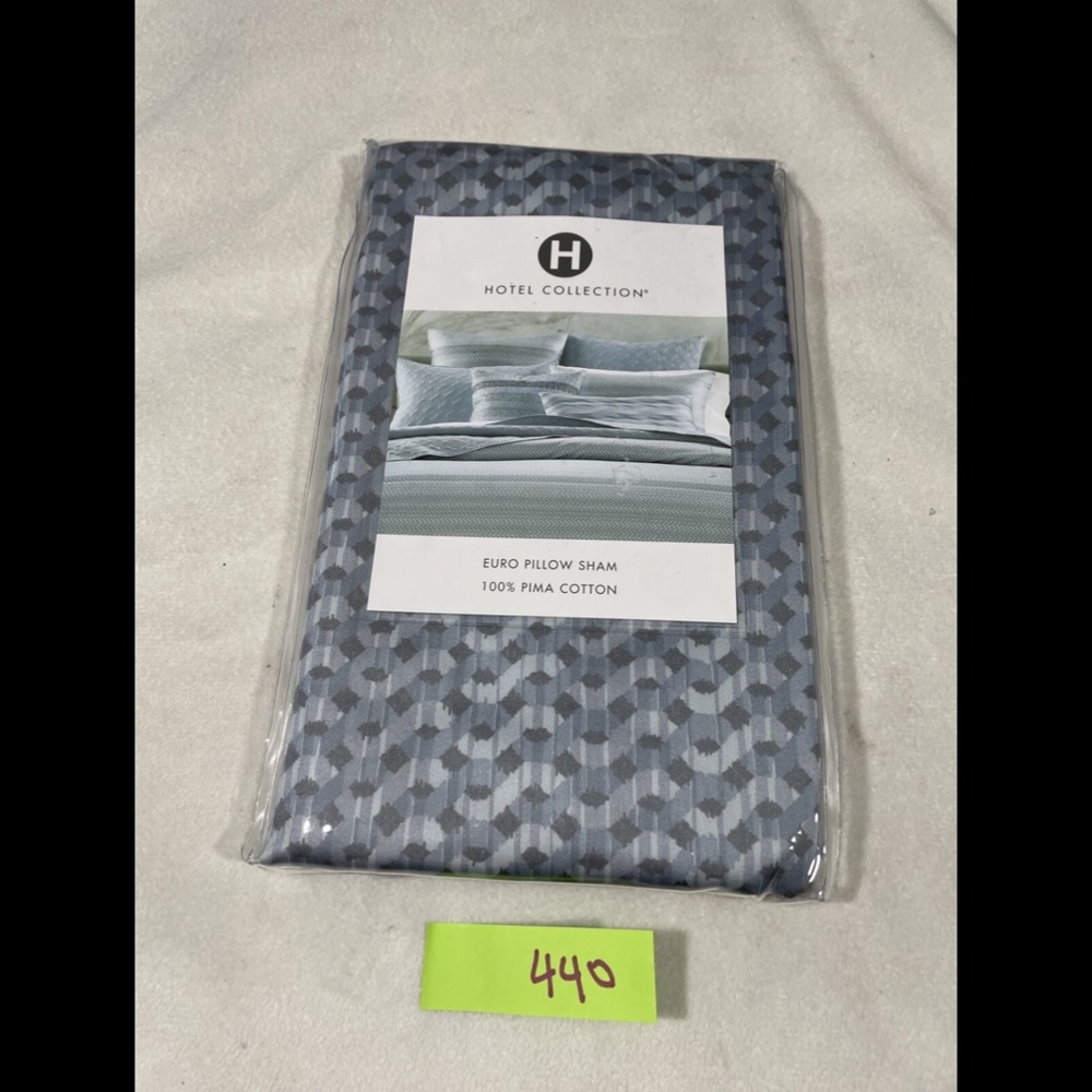 NIB Hotel Collection Parallel‎ (1) European Euro Pillow Sham